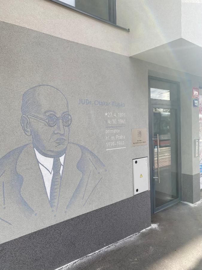 Klapka 08 Lägenhet Prag Exteriör bild
