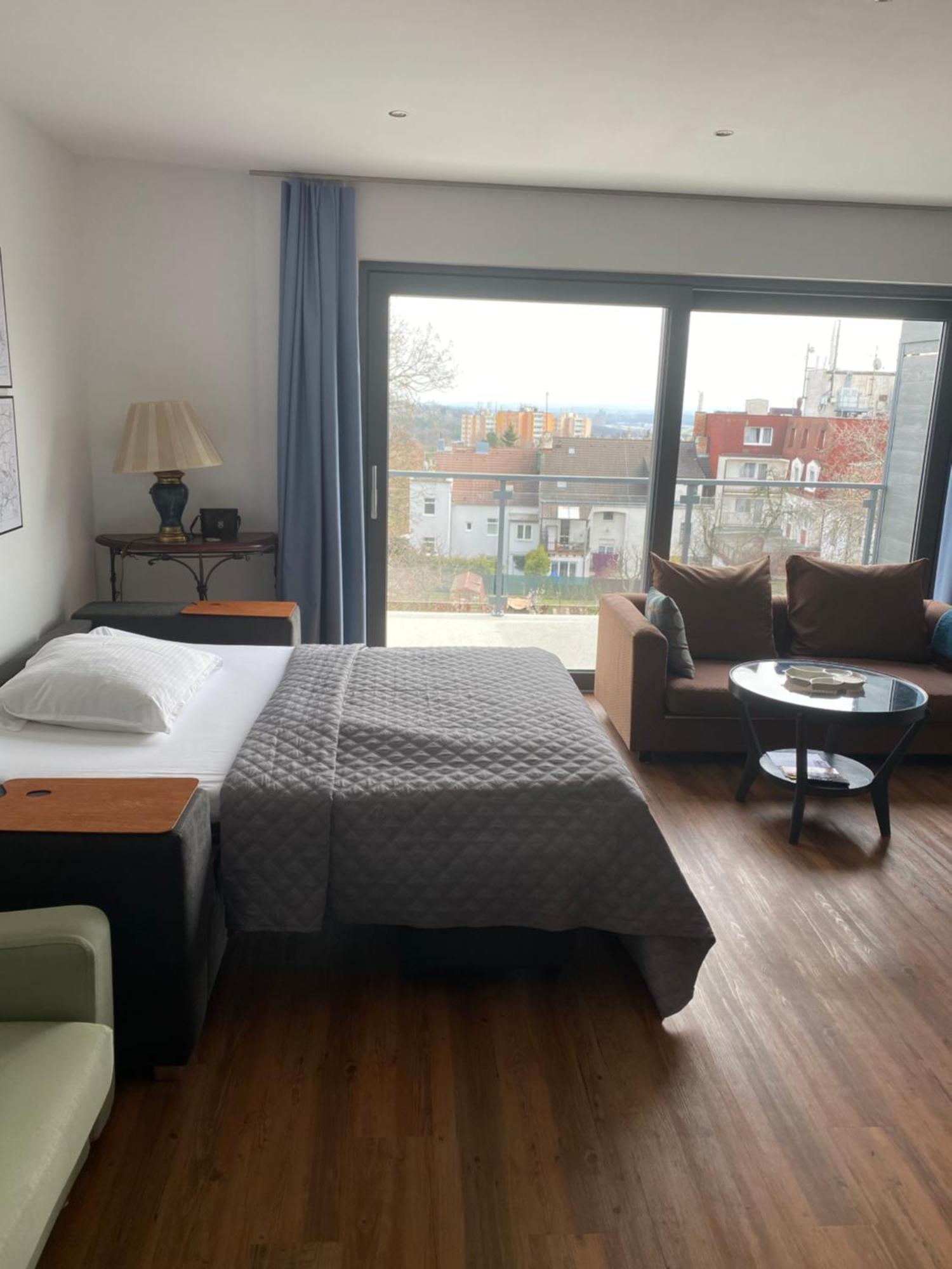 Klapka 08 Lägenhet Prag Exteriör bild